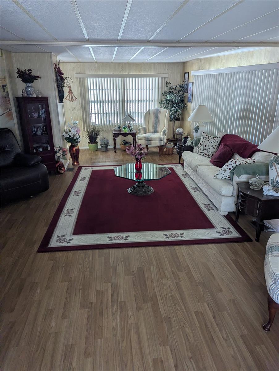 34214 CANAL DR N, PINELLAS PARK, FL, 33781