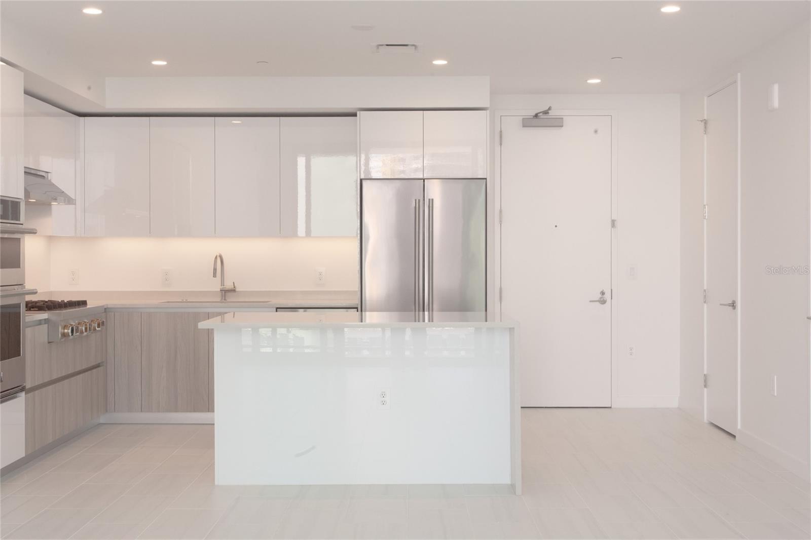 400 CENTRAL AVE #1003, ST PETERSBURG, FL, 33701