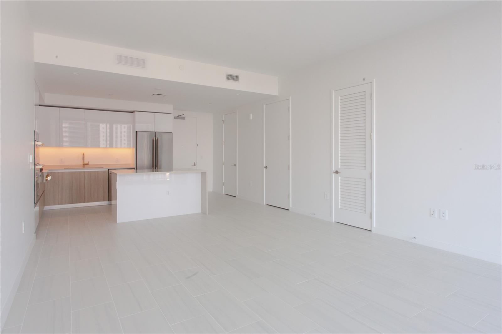 400 CENTRAL AVE #1003, ST PETERSBURG, FL, 33701