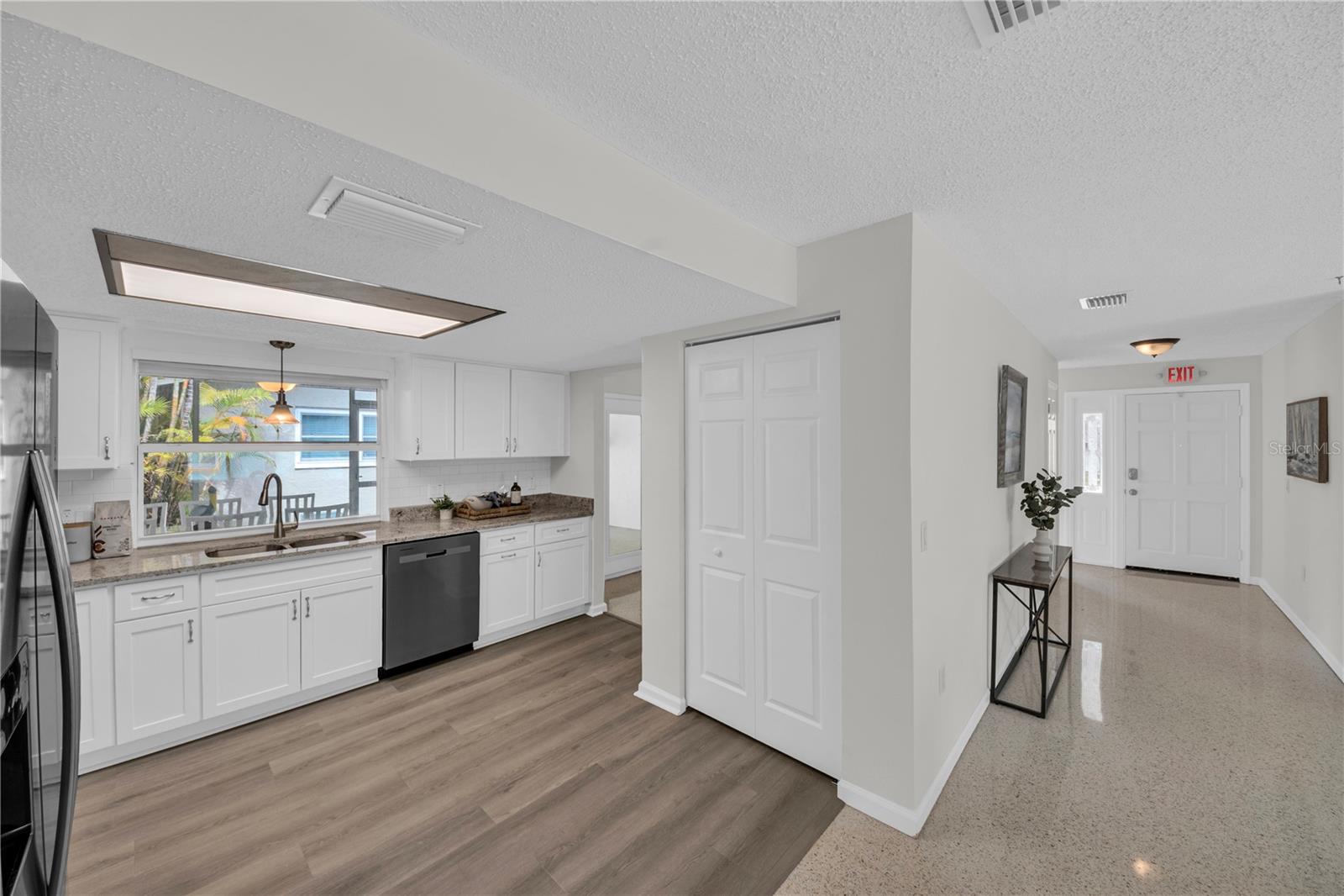 121 10TH AVE, INDIAN ROCKS BEACH, FL, 33785