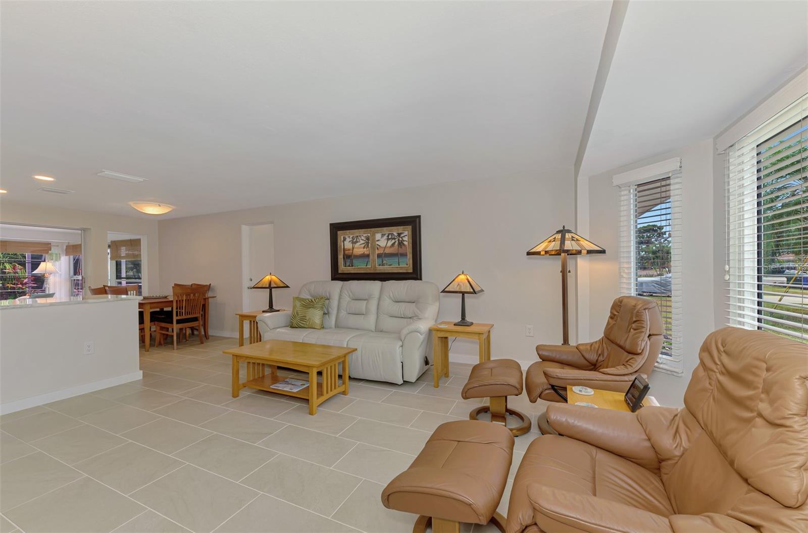 201 LYONS BAY RD, NOKOMIS, FL, 34275