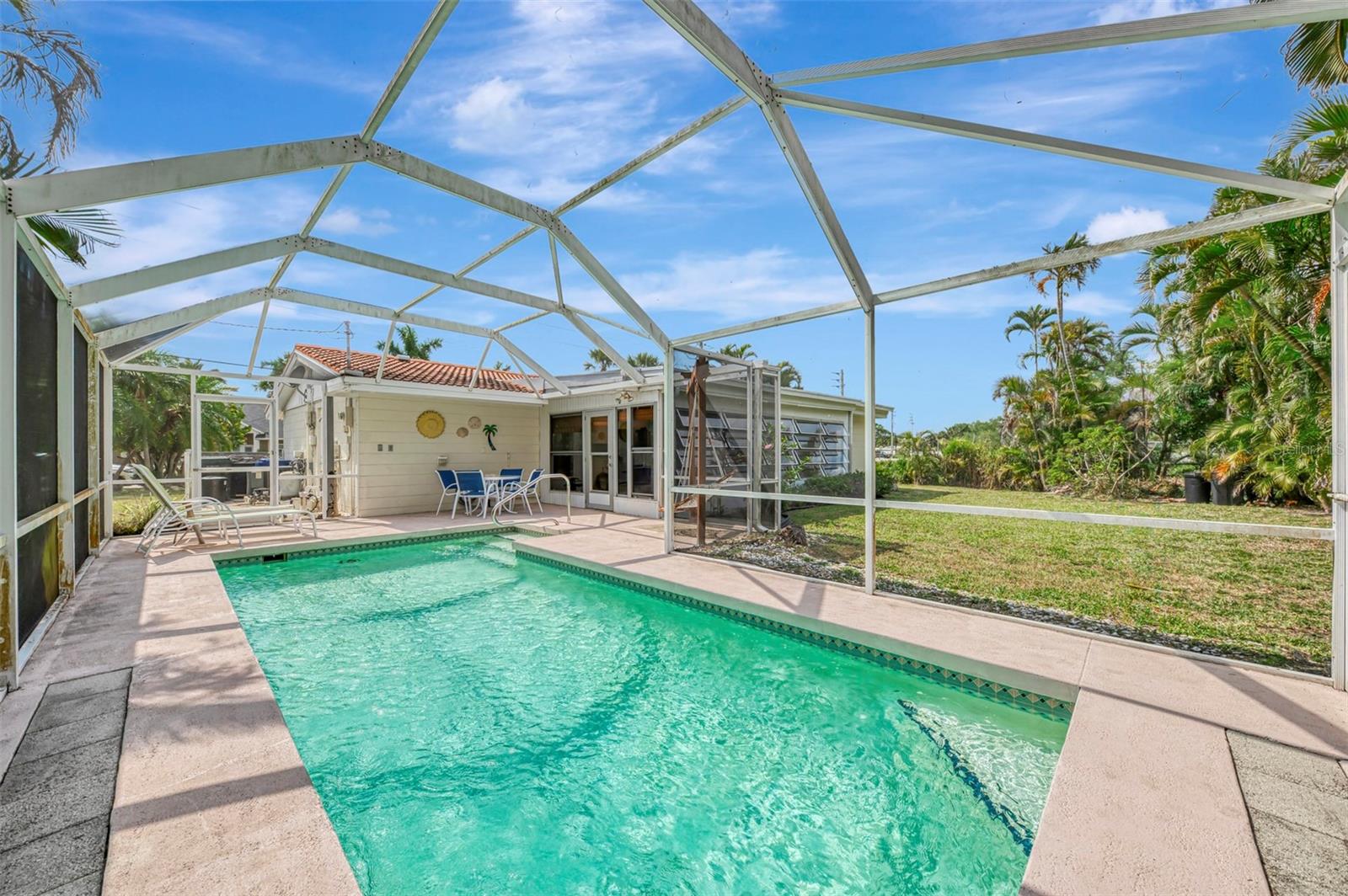 201 LYONS BAY RD, NOKOMIS, FL, 34275