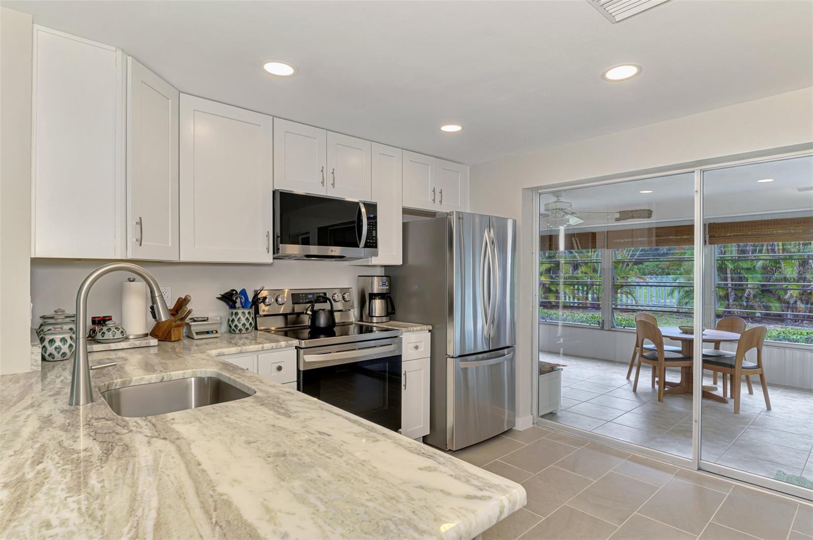 201 LYONS BAY RD, NOKOMIS, FL, 34275