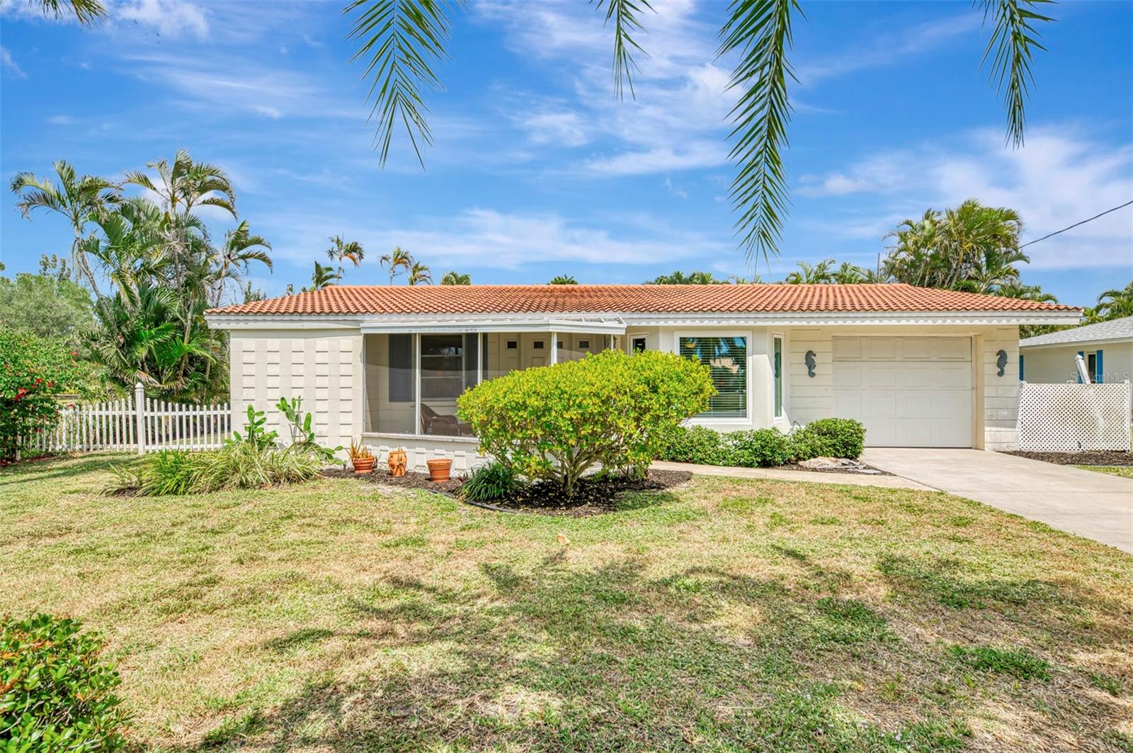 201 LYONS BAY RD, NOKOMIS, FL, 34275