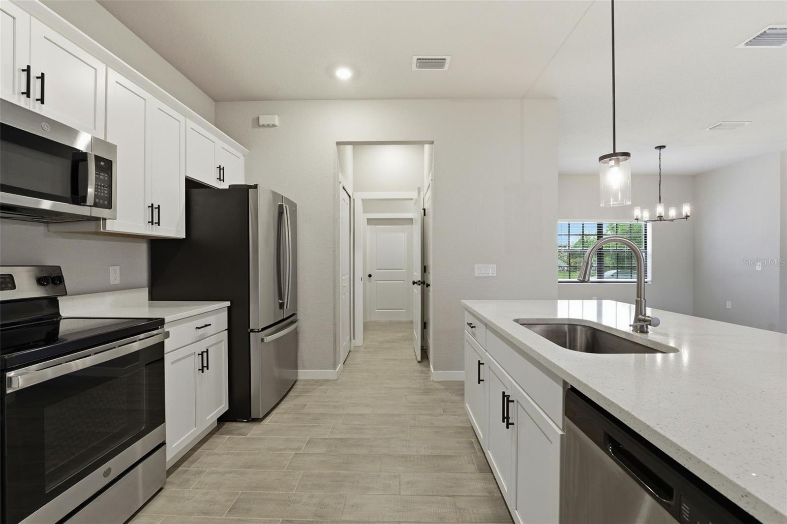 12542 MOHICAN AVE, PORT CHARLOTTE, FL, 33953