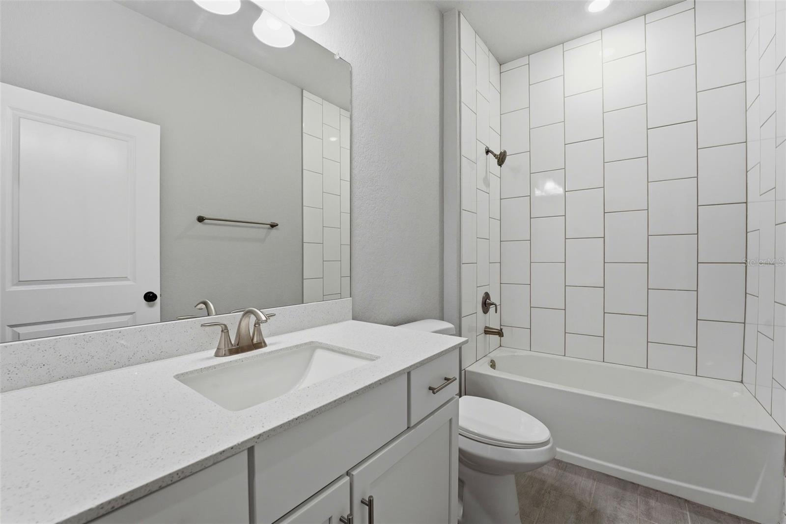 12542 MOHICAN AVE, PORT CHARLOTTE, FL, 33953