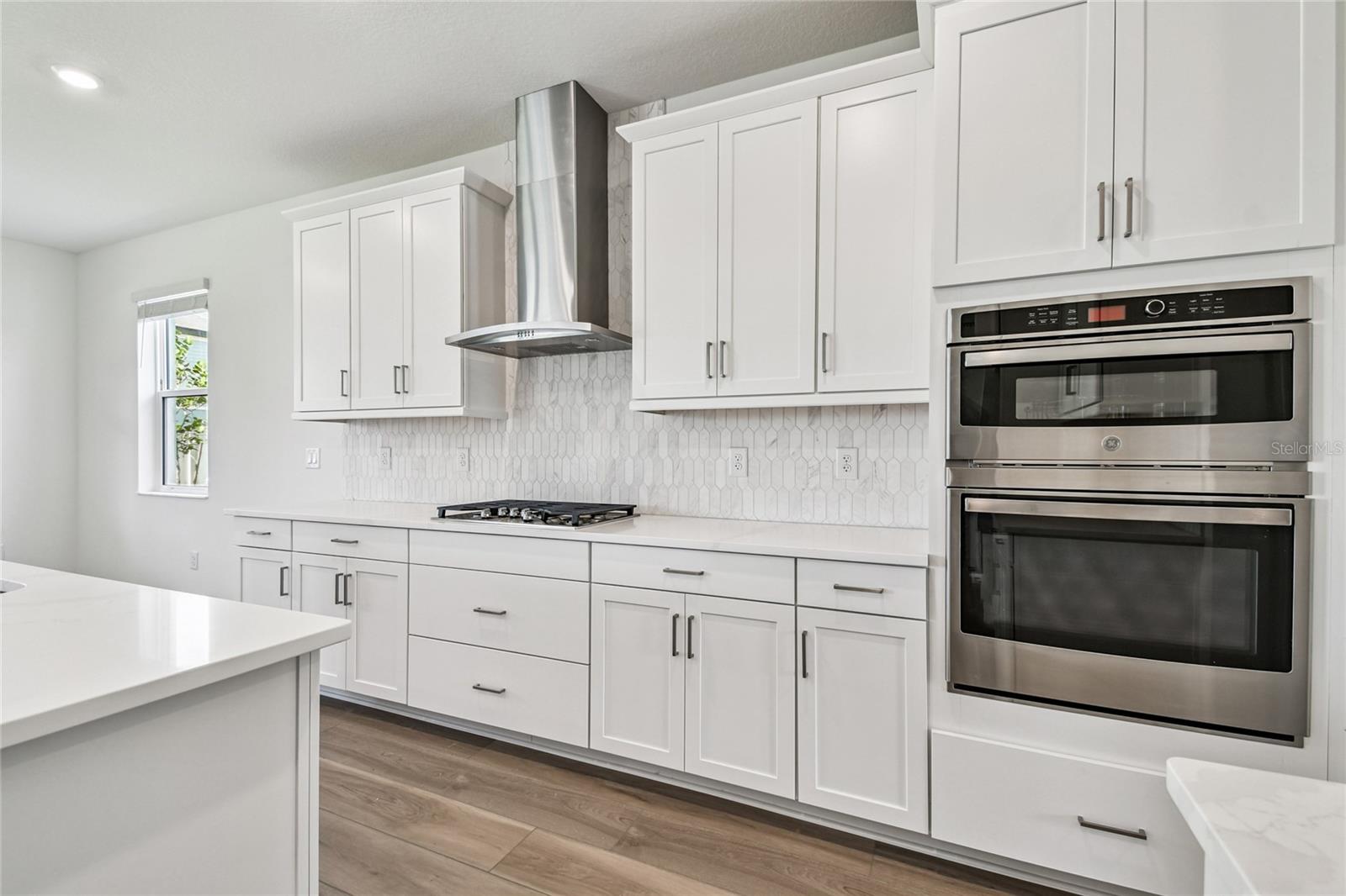 7579 SEAHAWK AVE, SARASOTA, FL, 34241