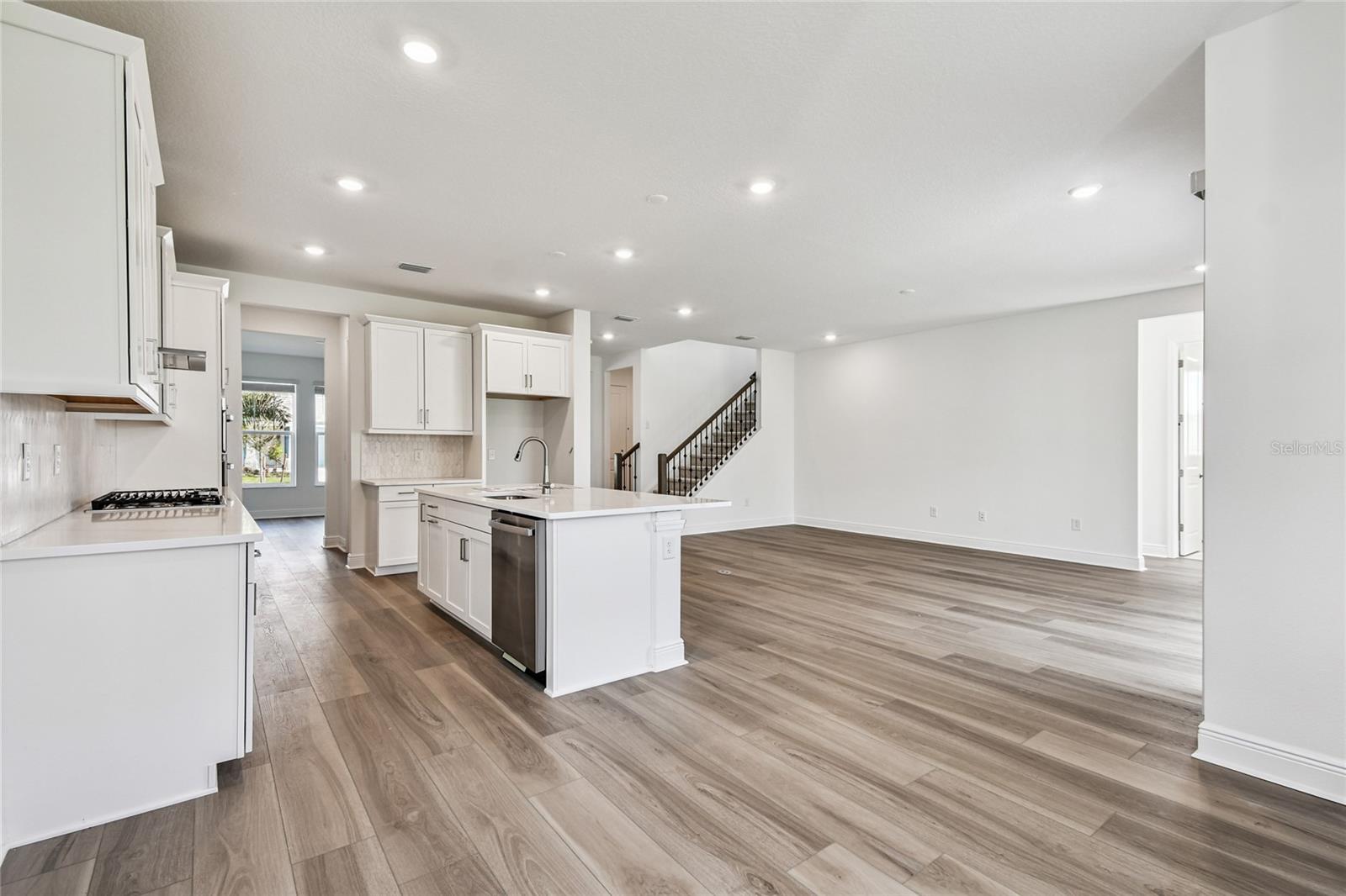 7579 SEAHAWK AVE, SARASOTA, FL, 34241