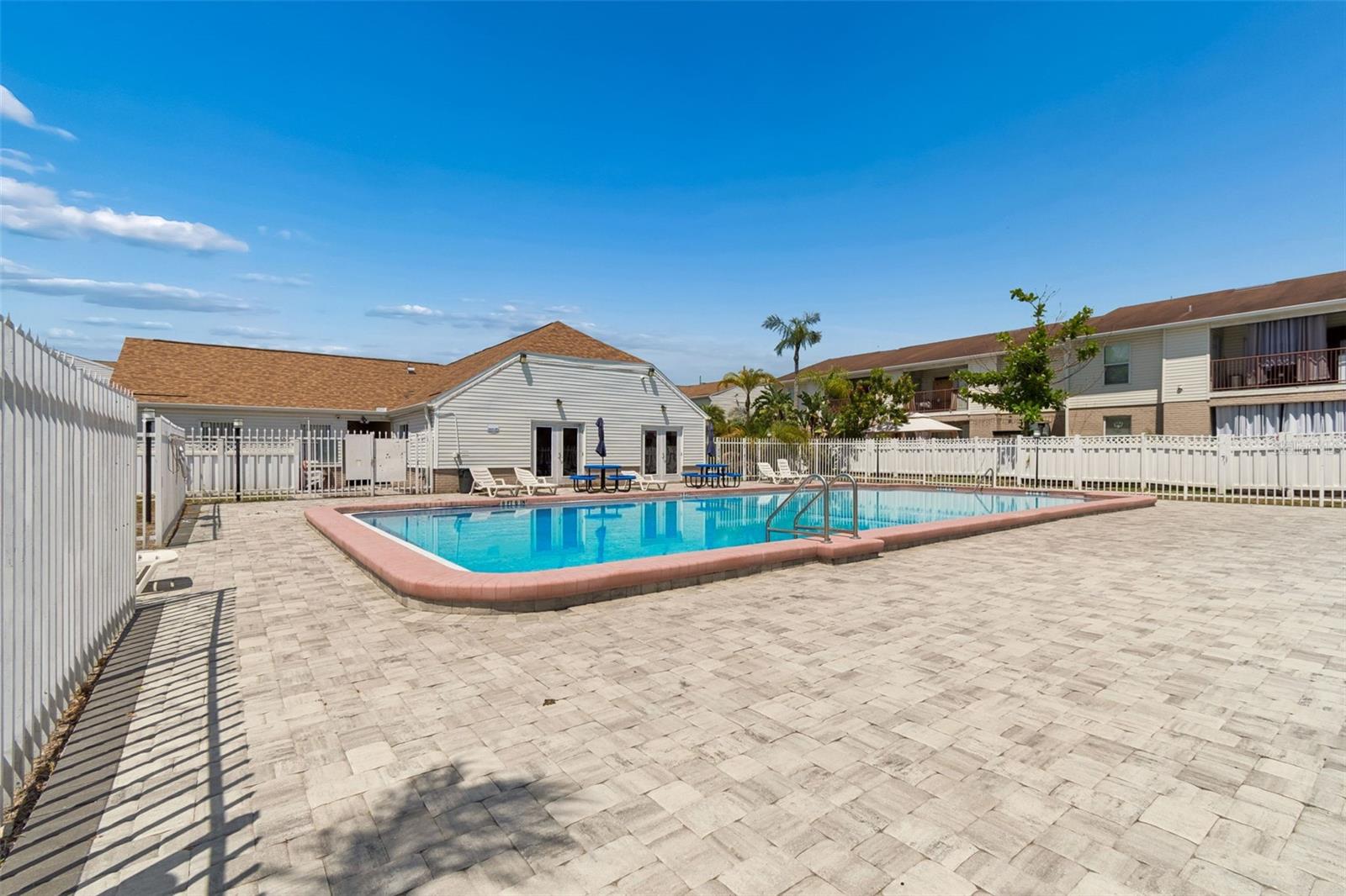 7210 N MANHATTAN AVE #523, TAMPA, FL, 33614