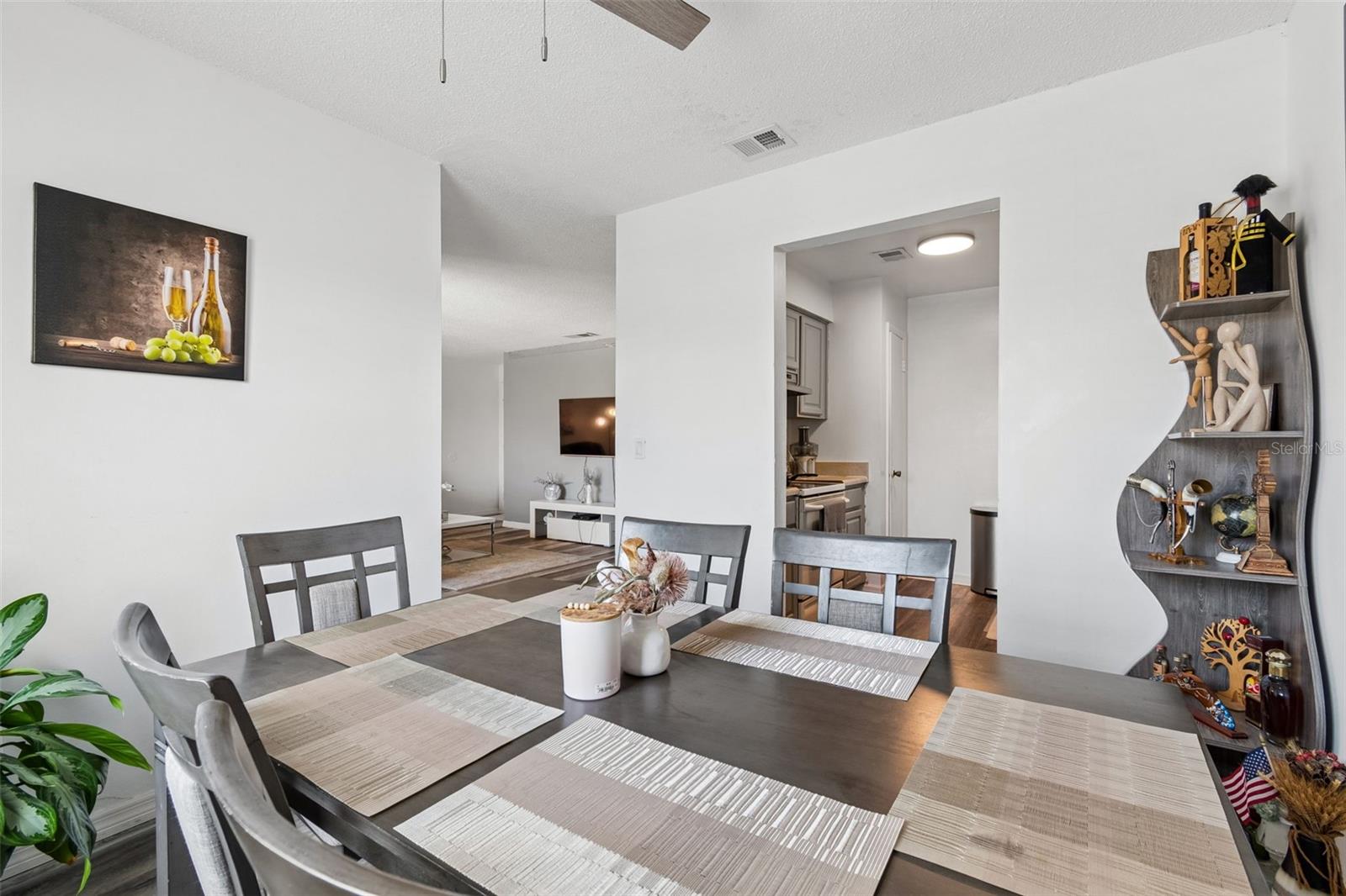 7210 N MANHATTAN AVE #523, TAMPA, FL, 33614