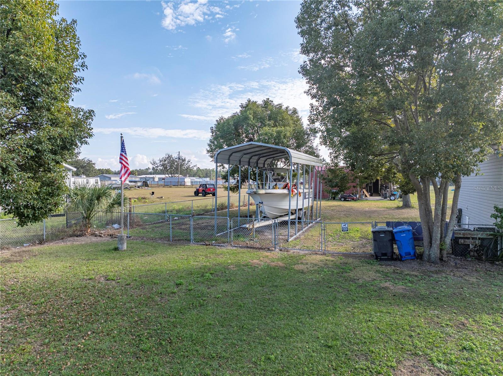 11404 LITHIA PINECREST RD, LITHIA, FL, 33547