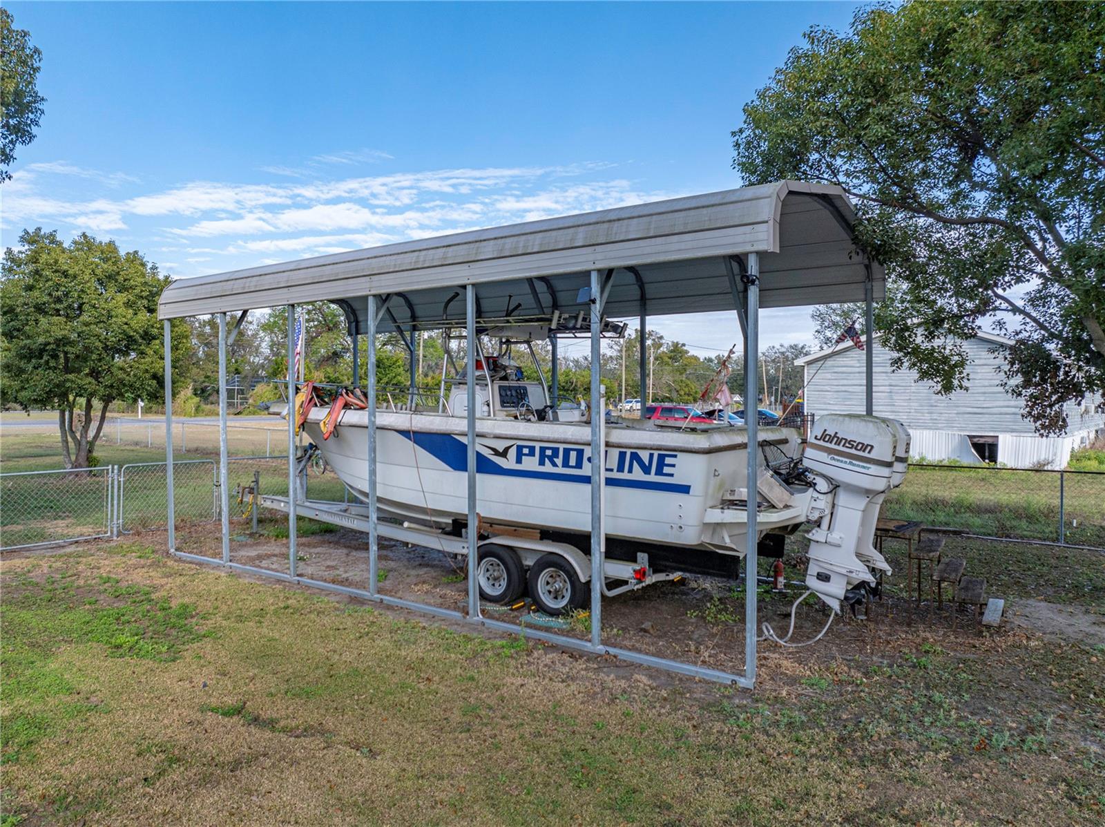 11404 LITHIA PINECREST RD, LITHIA, FL, 33547