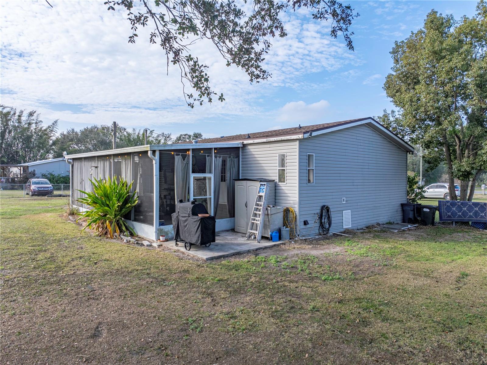 11404 LITHIA PINECREST RD, LITHIA, FL, 33547