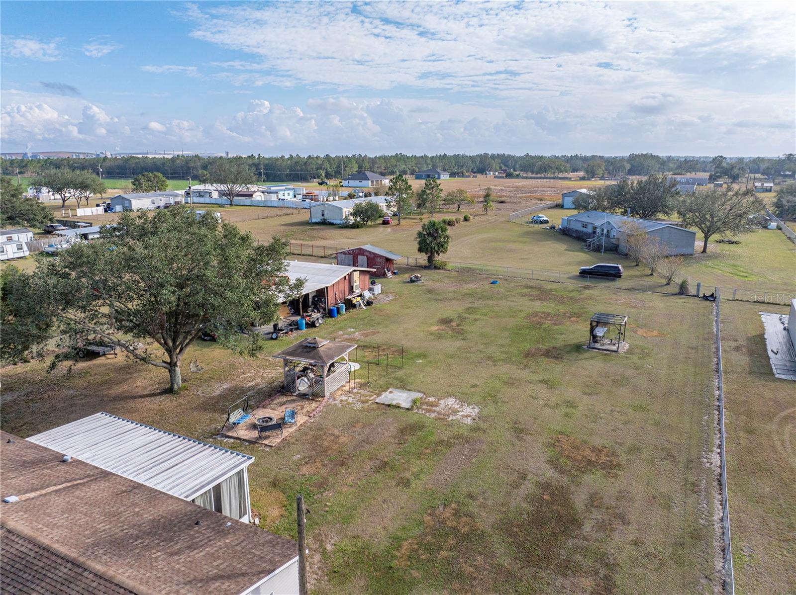 11404 LITHIA PINECREST RD, LITHIA, FL, 33547