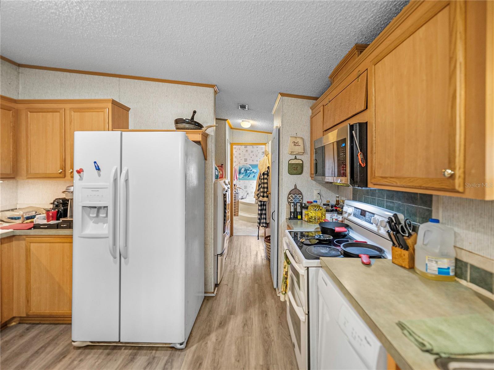 11404 LITHIA PINECREST RD, LITHIA, FL, 33547