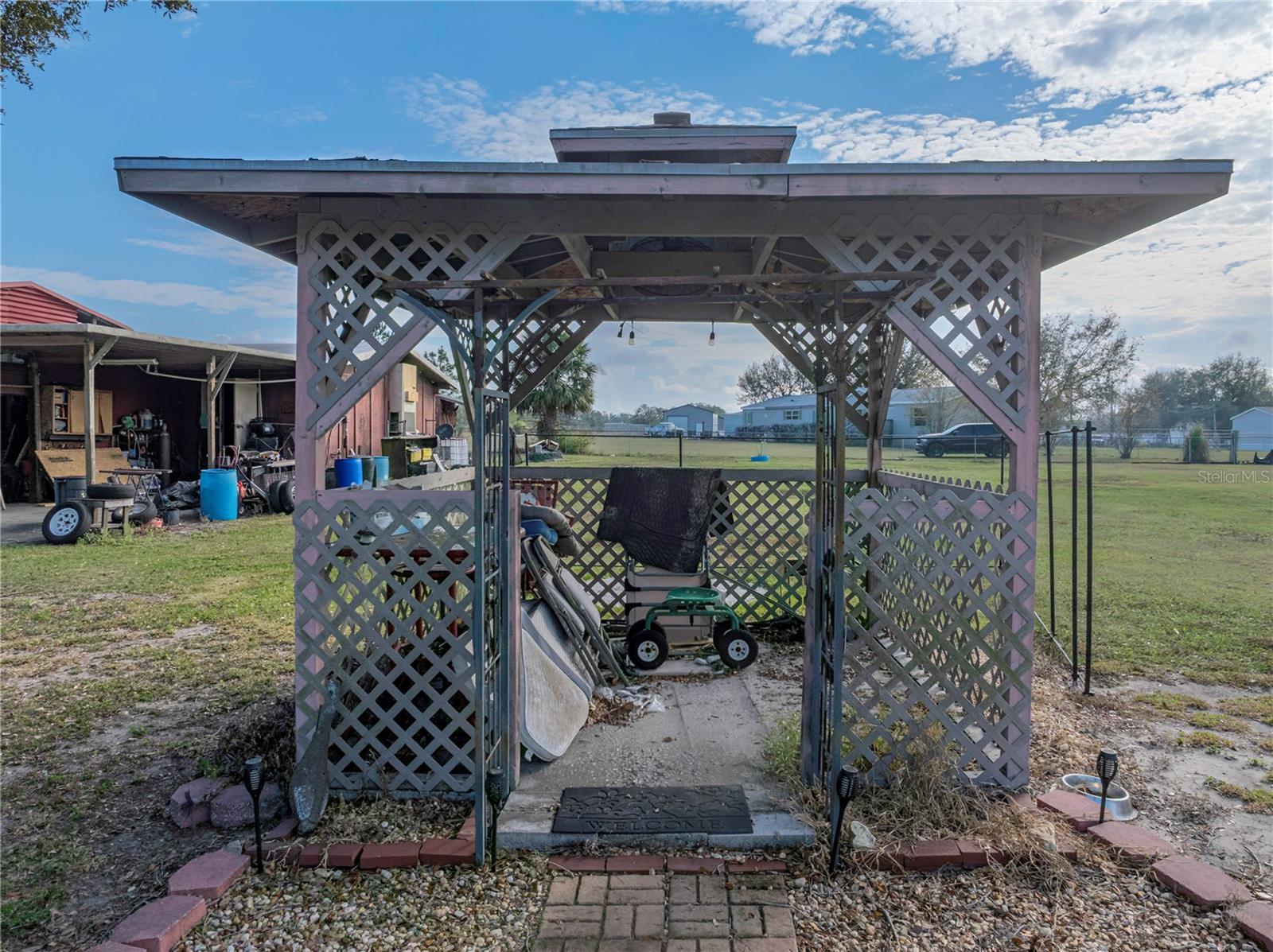 11404 LITHIA PINECREST RD, LITHIA, FL, 33547