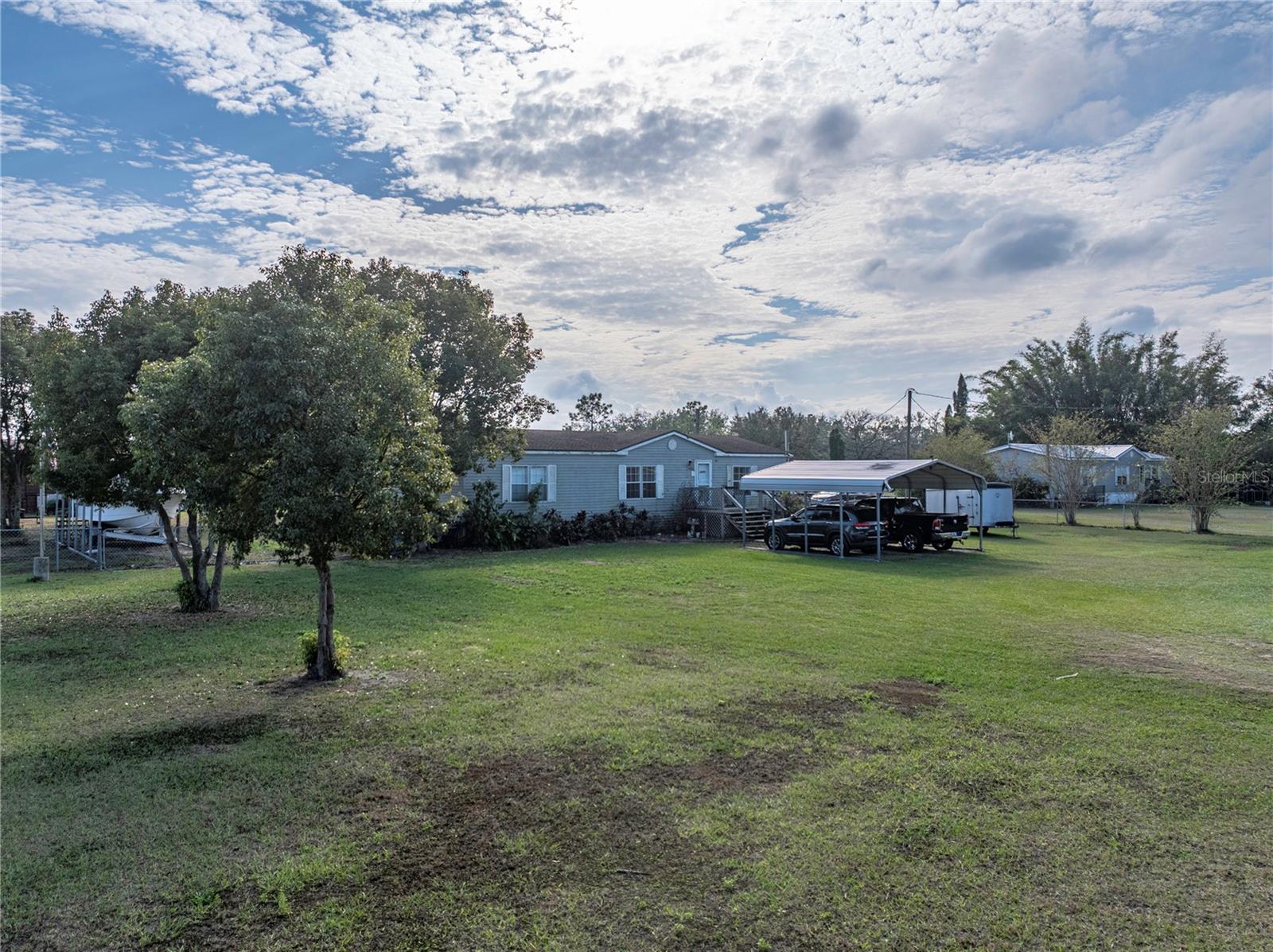 11404 LITHIA PINECREST RD, LITHIA, FL, 33547