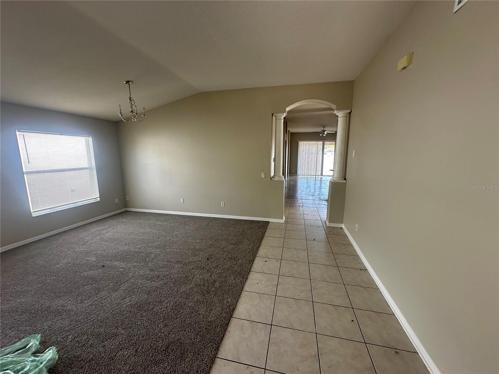 8105 WATER TOWER DR, TAMPA, FL, 33619