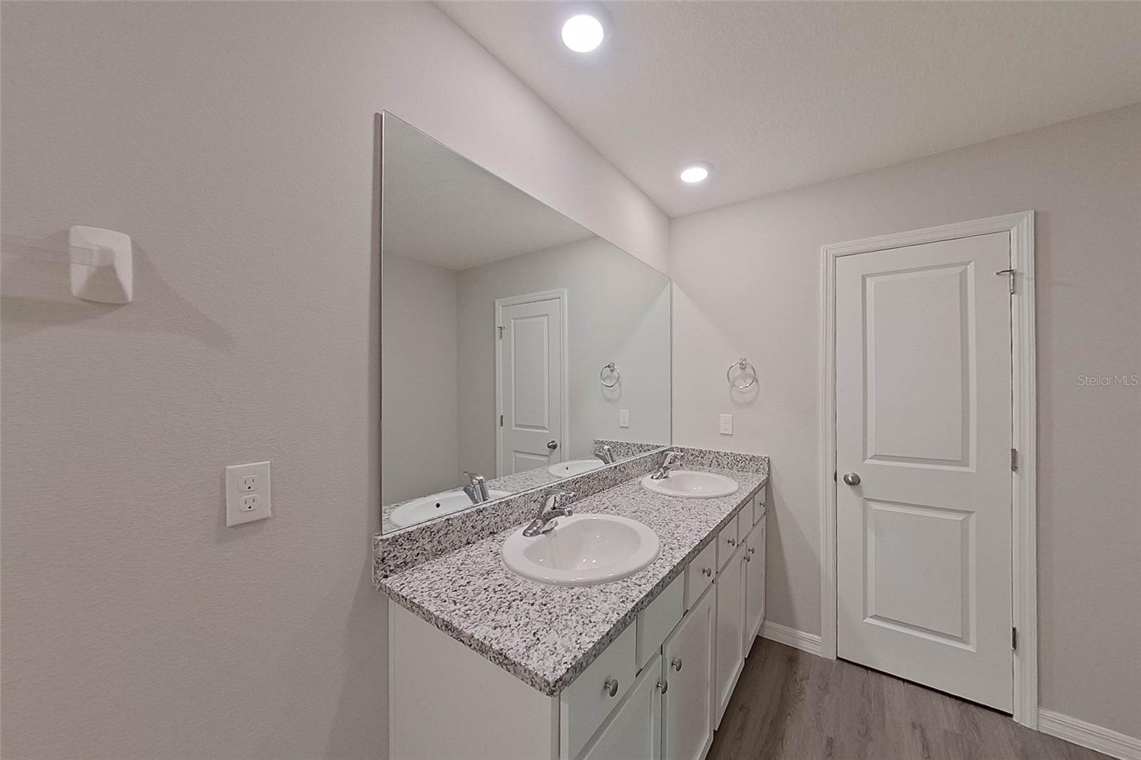 8670 SW 43RD TER, OCALA, FL, 34476