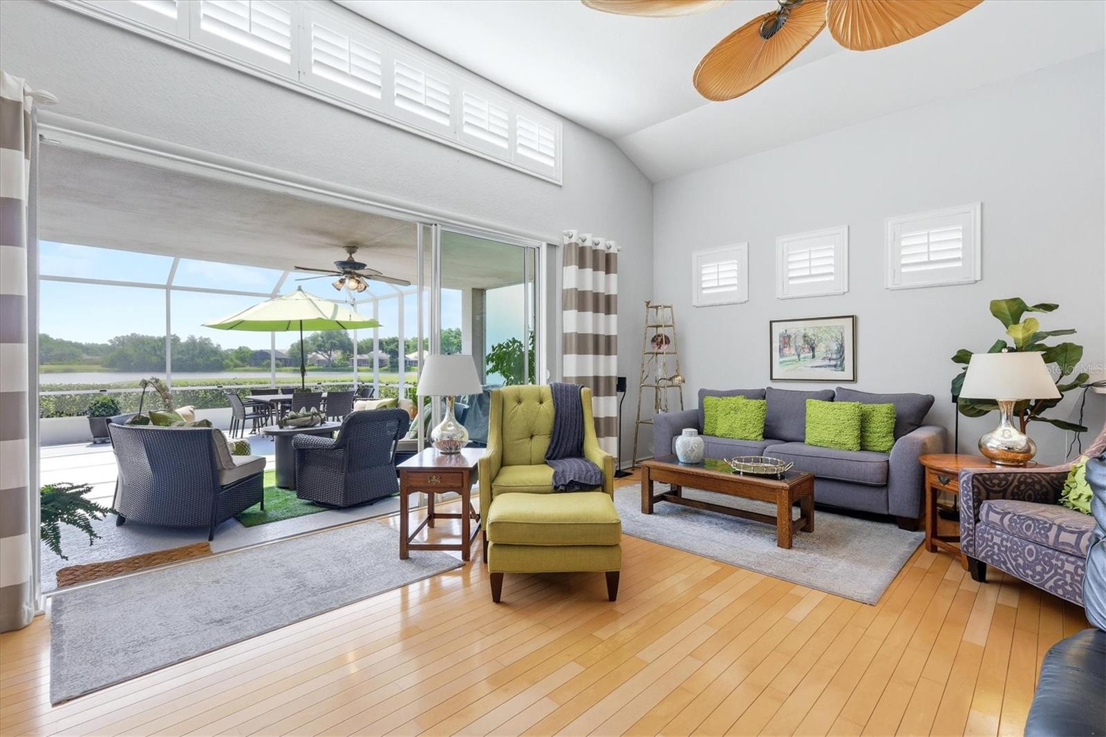 8025 HAMPTON CT, UNIVERSITY PARK, FL, 34201