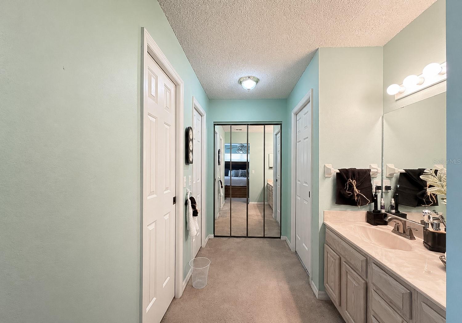 32676 OAK PARK DR, LEESBURG, FL, 34748