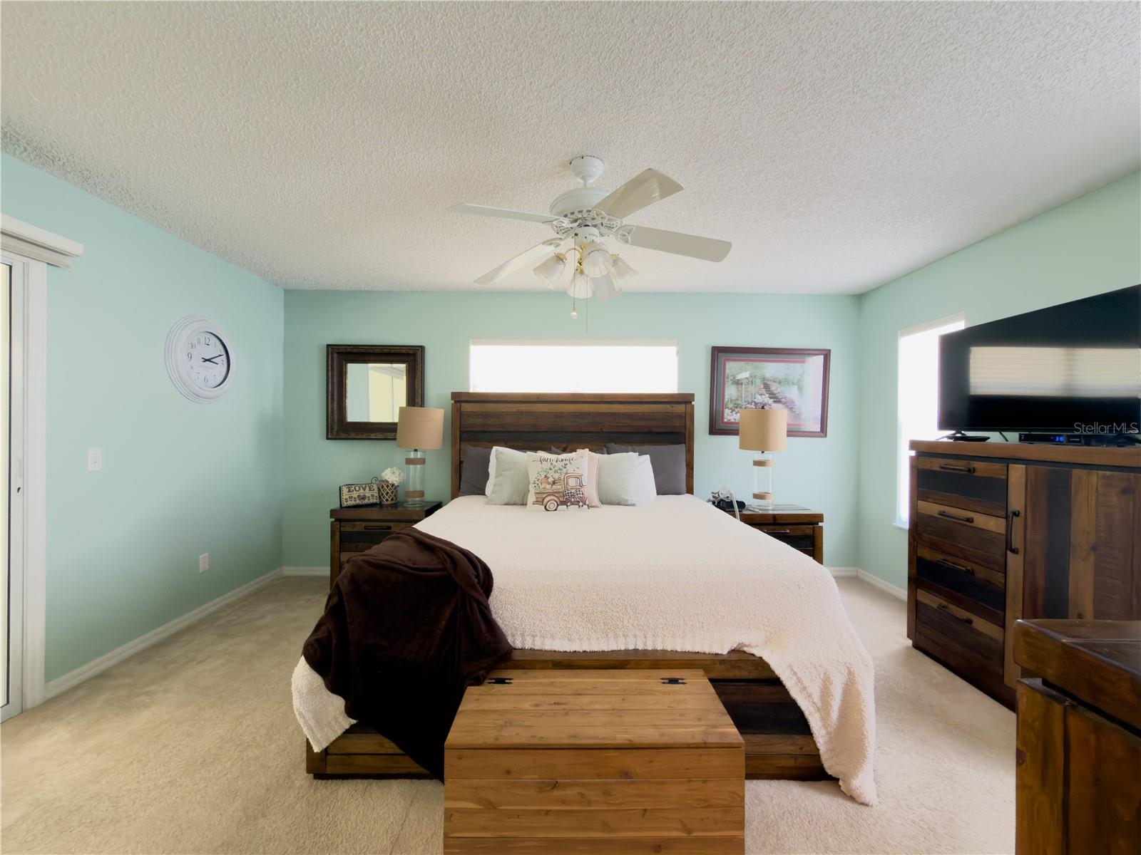 32676 OAK PARK DR, LEESBURG, FL, 34748