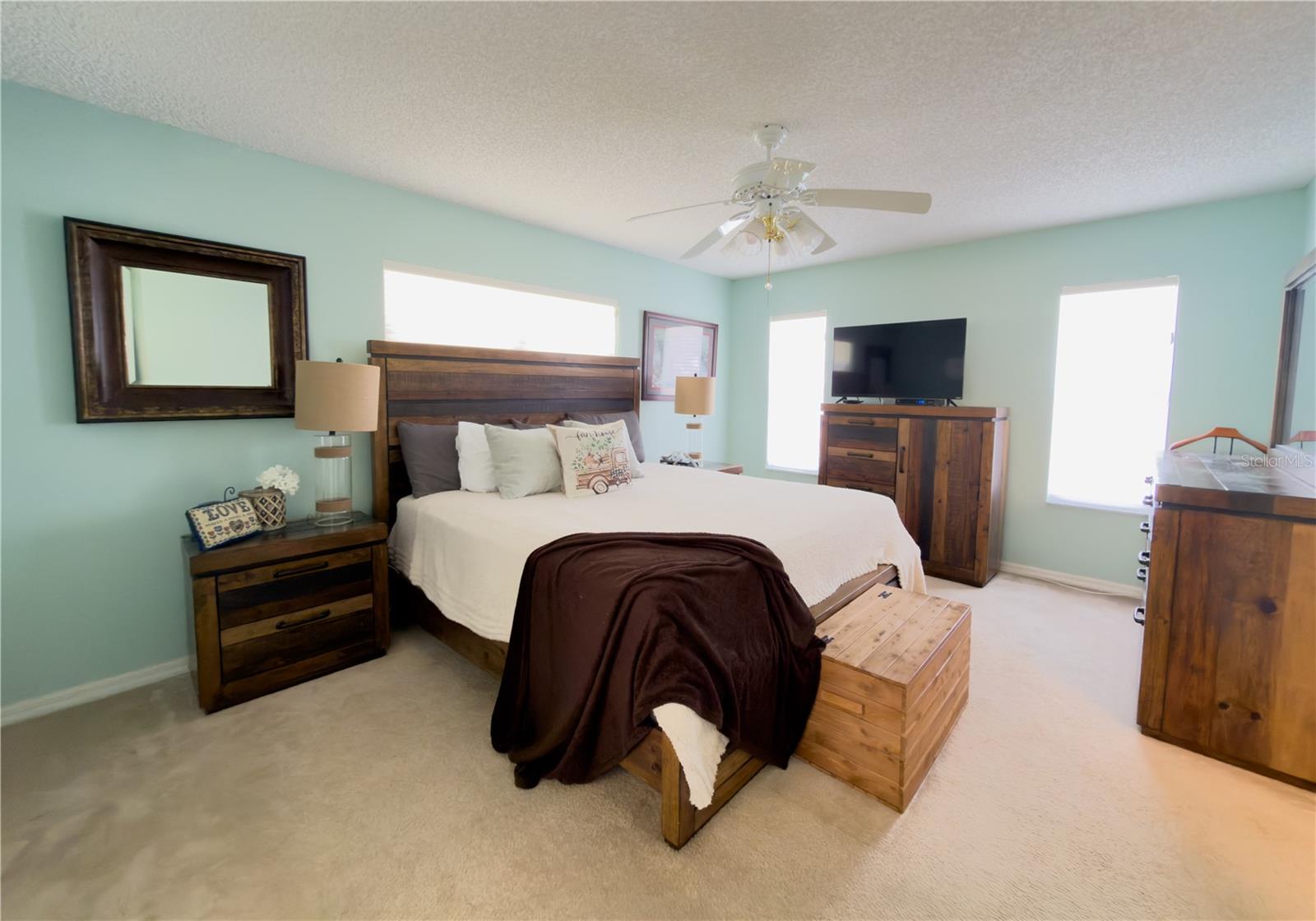 32676 OAK PARK DR, LEESBURG, FL, 34748