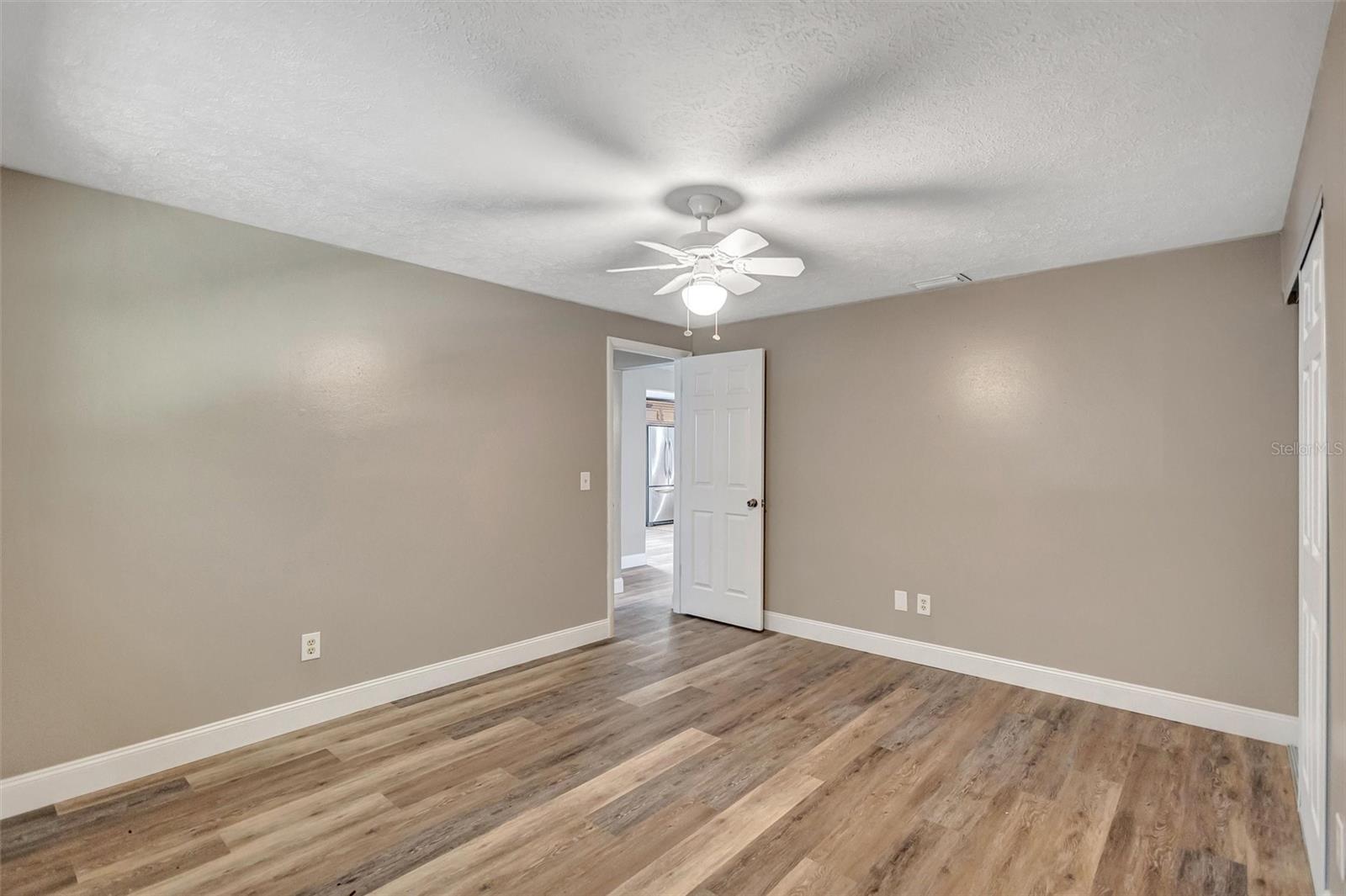 2115 GLEN DR, SAFETY HARBOR, FL, 34695