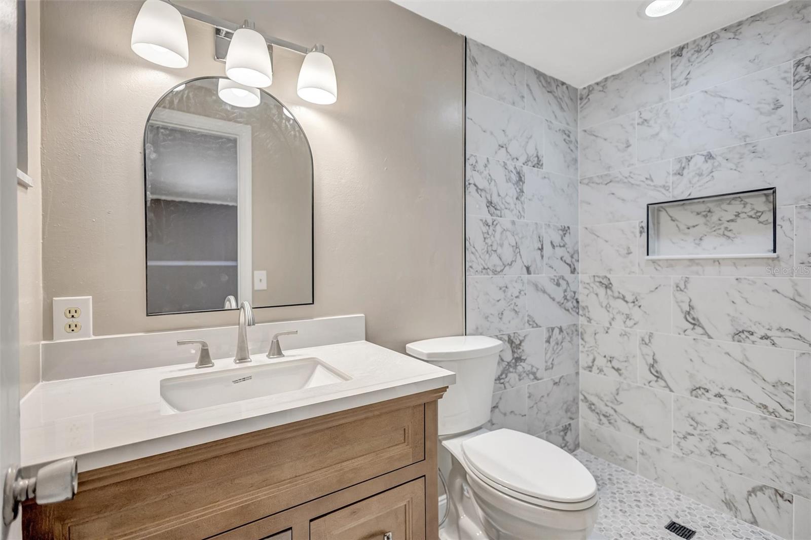 2115 GLEN DR, SAFETY HARBOR, FL, 34695