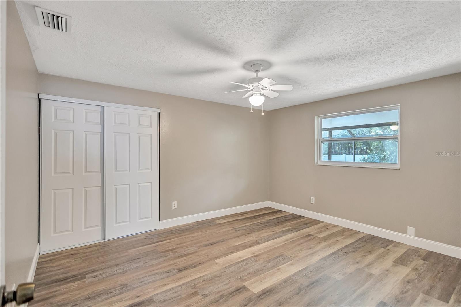 2115 GLEN DR, SAFETY HARBOR, FL, 34695