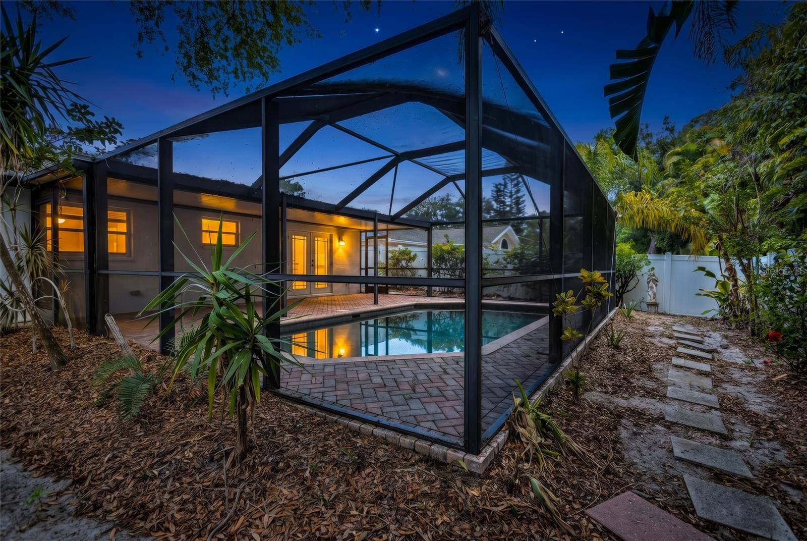 2115 GLEN DR, SAFETY HARBOR, FL, 34695