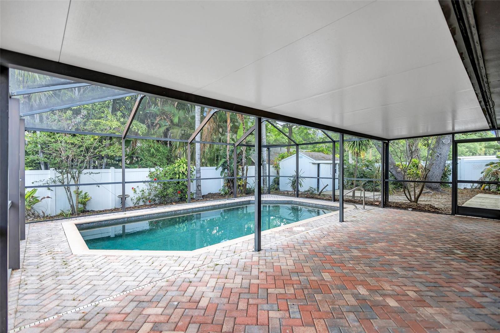 2115 GLEN DR, SAFETY HARBOR, FL, 34695