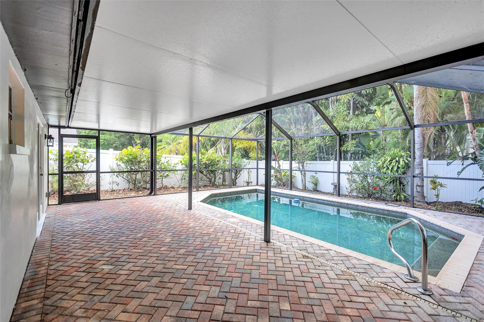 2115 GLEN DR, SAFETY HARBOR, FL, 34695