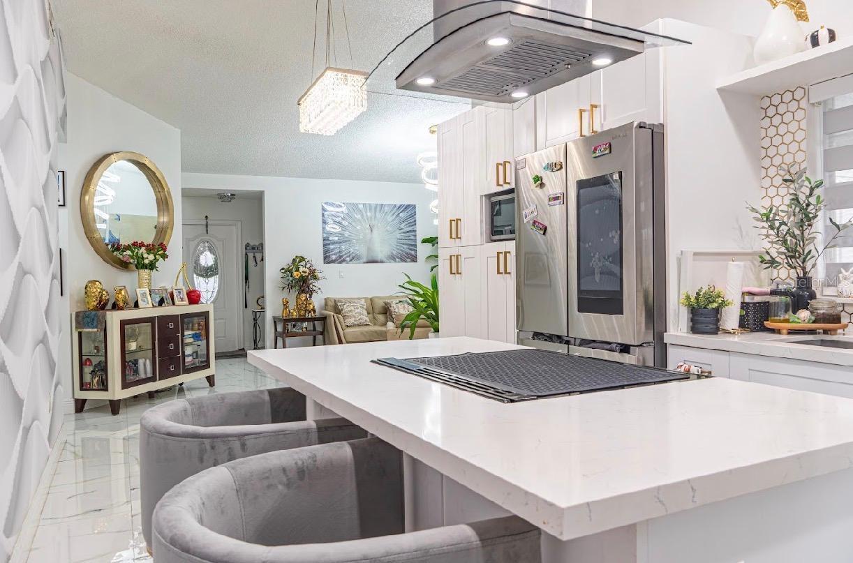 8419 NW 193RD LN, HIALEAH, FL, 33015