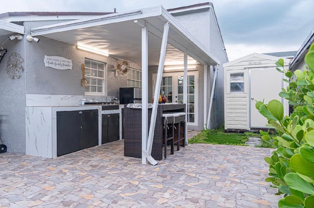 8419 NW 193RD LN, HIALEAH, FL, 33015