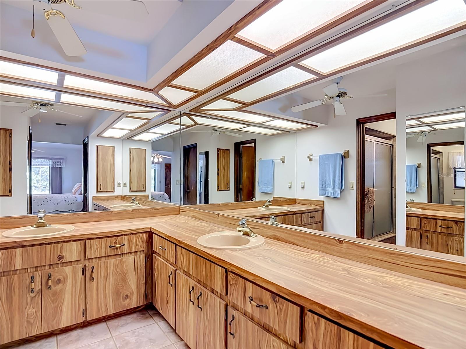 2 JUNGLEPLUM CT W, HOMOSASSA, FL, 34446