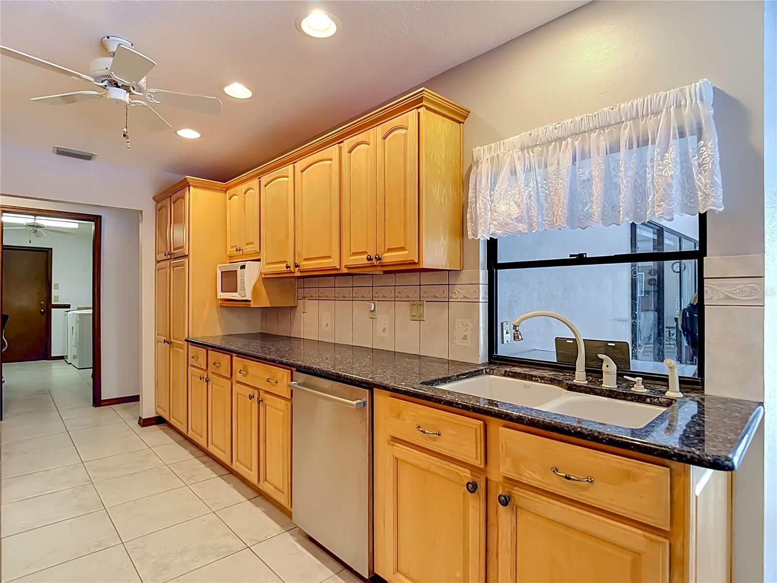 2 JUNGLEPLUM CT W, HOMOSASSA, FL, 34446