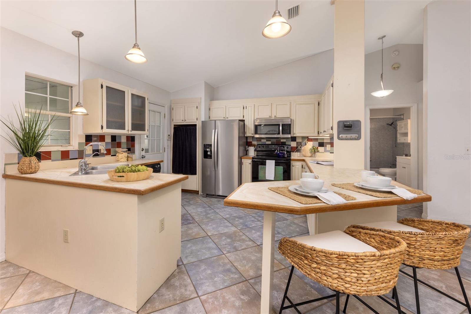 818 NW 202ND ST, NEWBERRY, FL, 32669