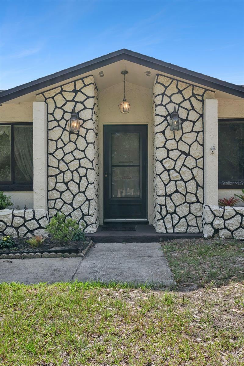 608 WAVECREST DR, ORLANDO, FL, 32807