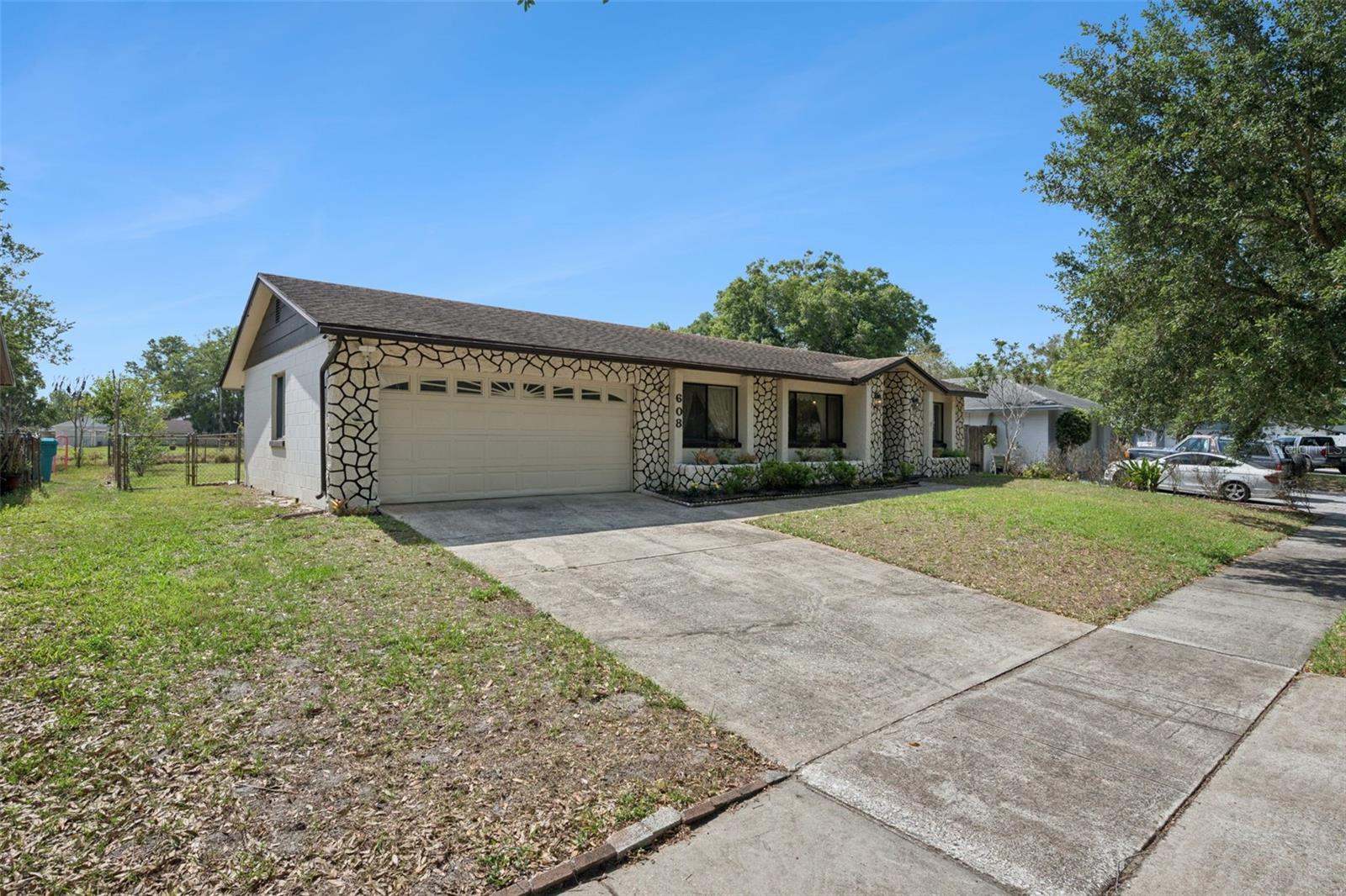 608 WAVECREST DR, ORLANDO, FL, 32807