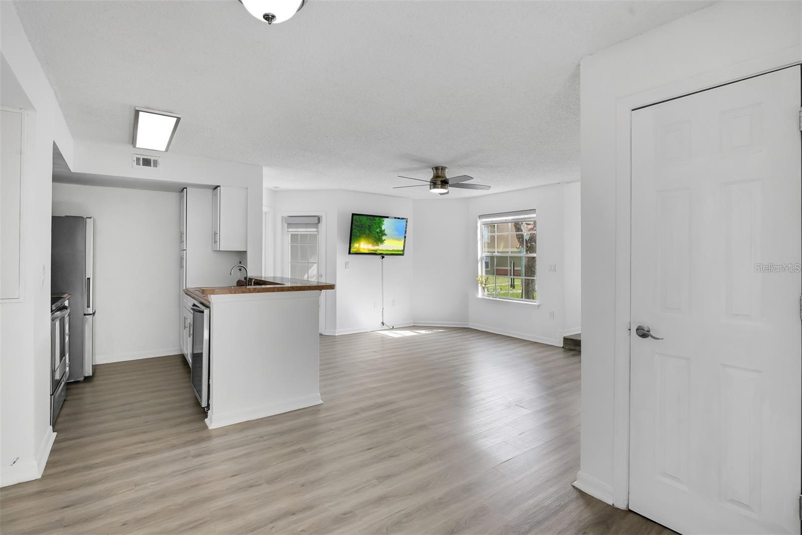 413 FOUNTAINHEAD CIR #132, KISSIMMEE, FL, 34741