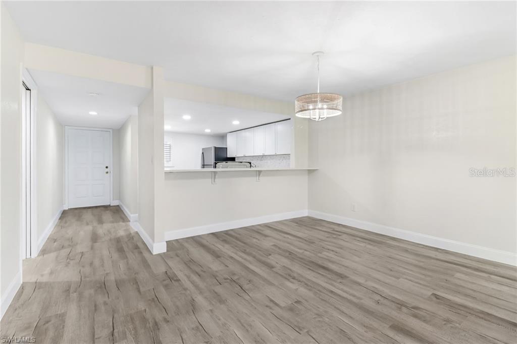 16590 PARTRIDGE PLACE RD #102, FORT MYERS, FL, 33908