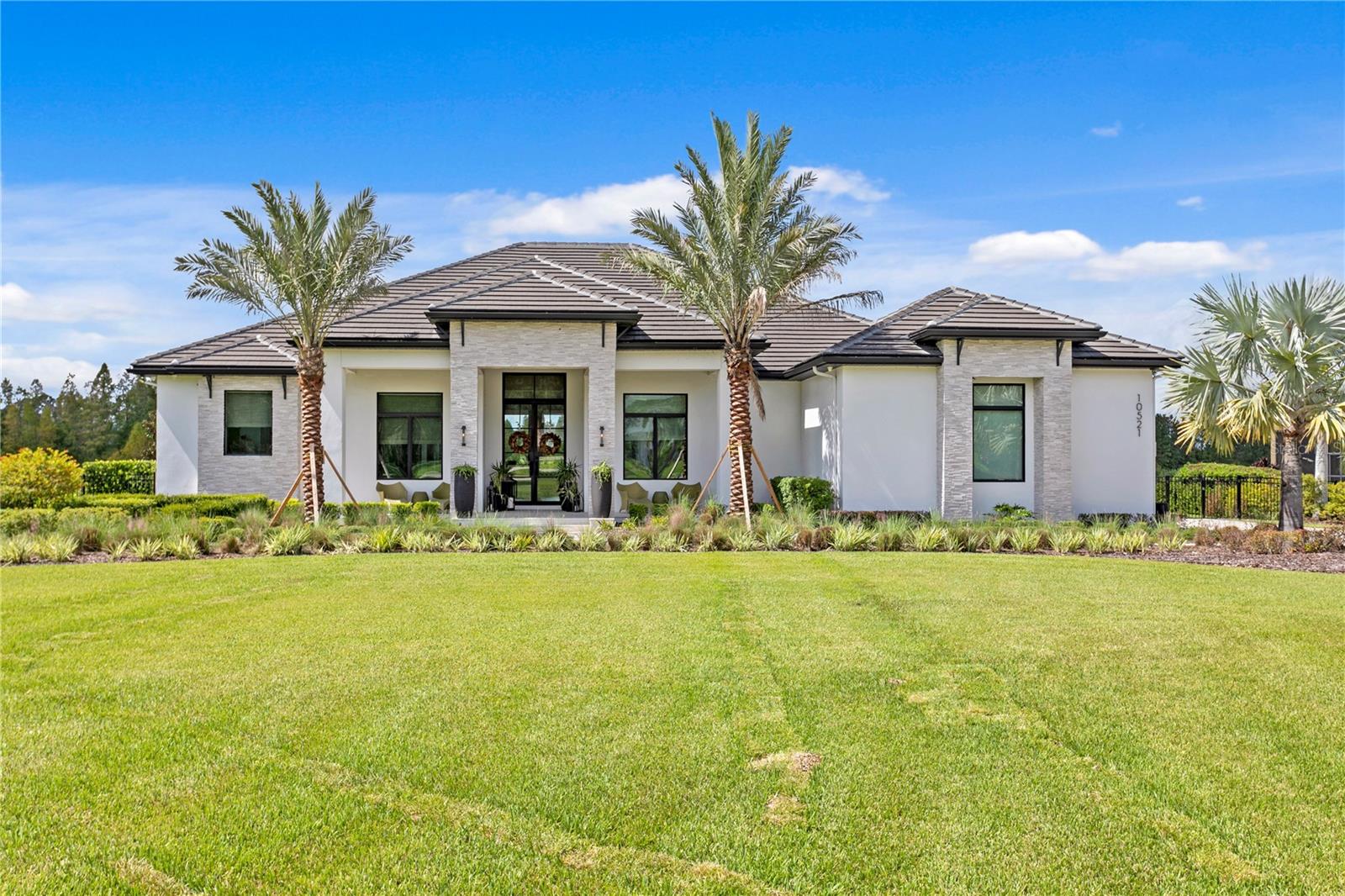 10521 BROADLAND PASS, THONOTOSASSA, FL, 33592