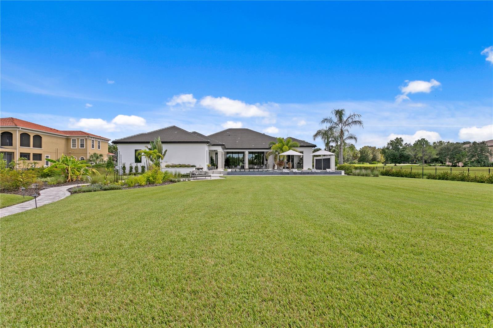 10521 BROADLAND PASS, THONOTOSASSA, FL, 33592