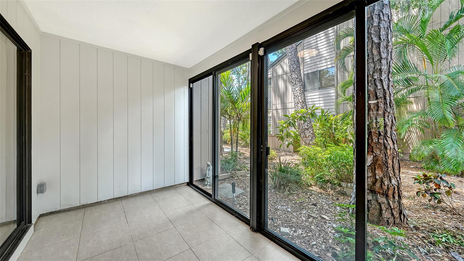 1720 GLENHOUSE DR #326, SARASOTA, FL, 34231