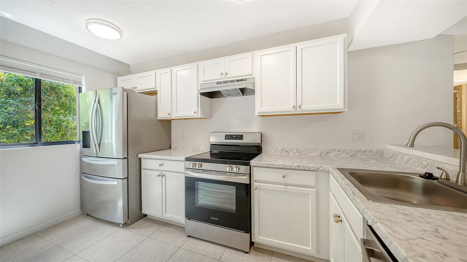 1720 GLENHOUSE DR #326, SARASOTA, FL, 34231