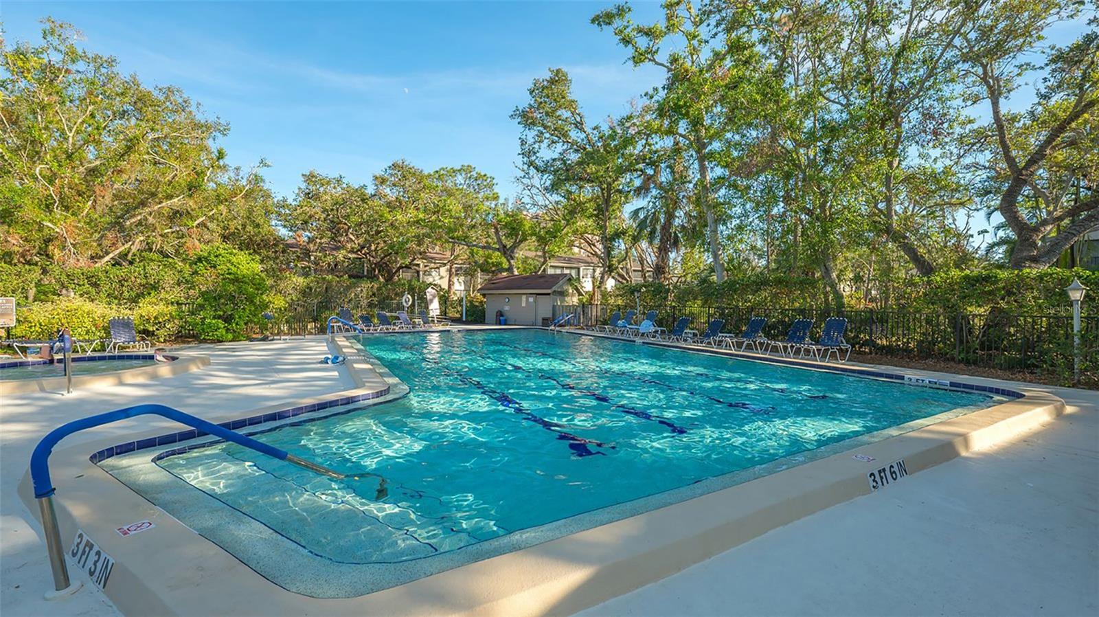 1720 GLENHOUSE DR #326, SARASOTA, FL, 34231