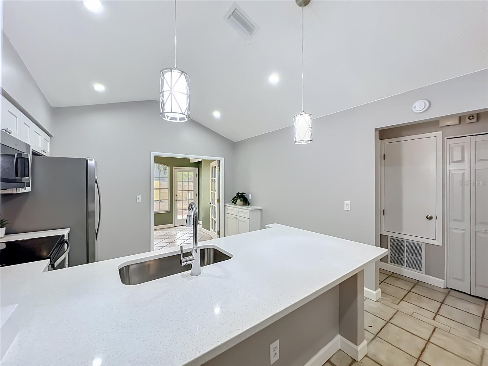 2557 RIVA CT, ORLANDO, FL, 32817