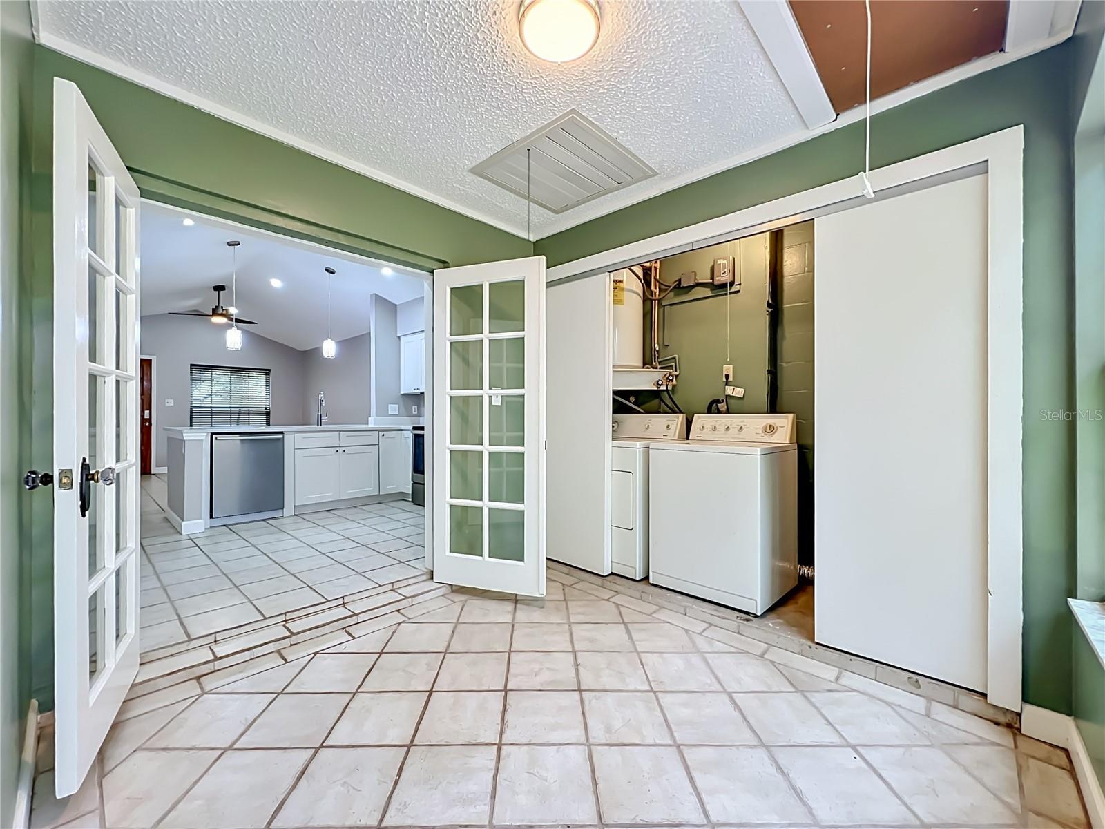 2557 RIVA CT, ORLANDO, FL, 32817