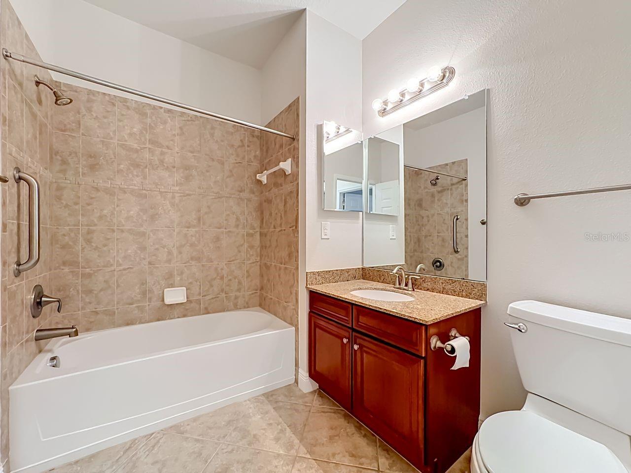 206 SHELL FALLS DR, APOLLO BEACH, FL, 33572